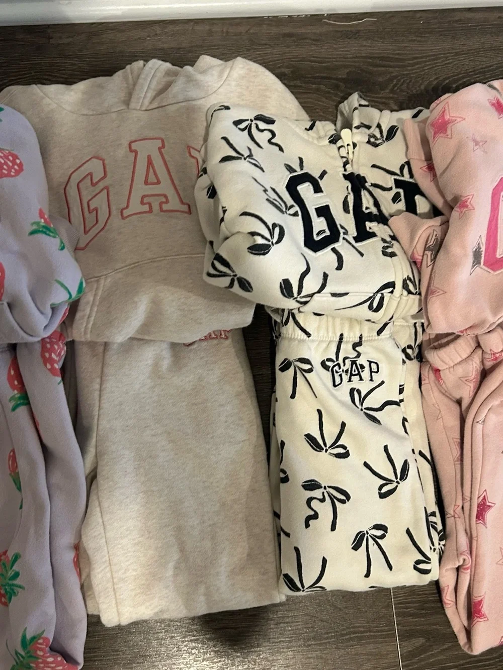 GAP bundle girls